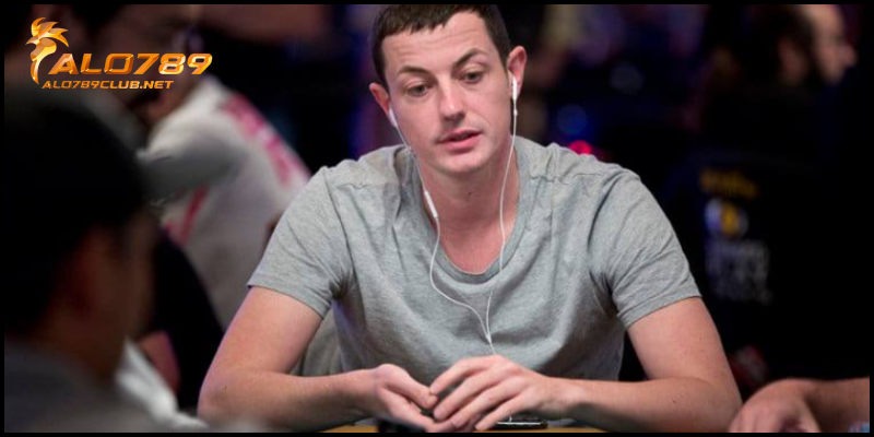 Tom Dwan poker – Thần bài poker nổi tiếng hàng đầu thế giới 3 Tom Dwan poker nổi tiếng với biệt danh "durrrr"