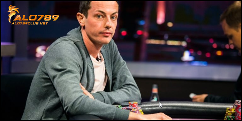 Tom Dwan poker – Thần bài poker nổi tiếng hàng đầu thế giới 4 Tom Dwan poker tham gia nhiều giải đấu tầm cỡ